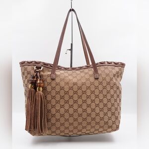 CC61 💖 Gucci Brown Bamboo Tassel Tote Beige